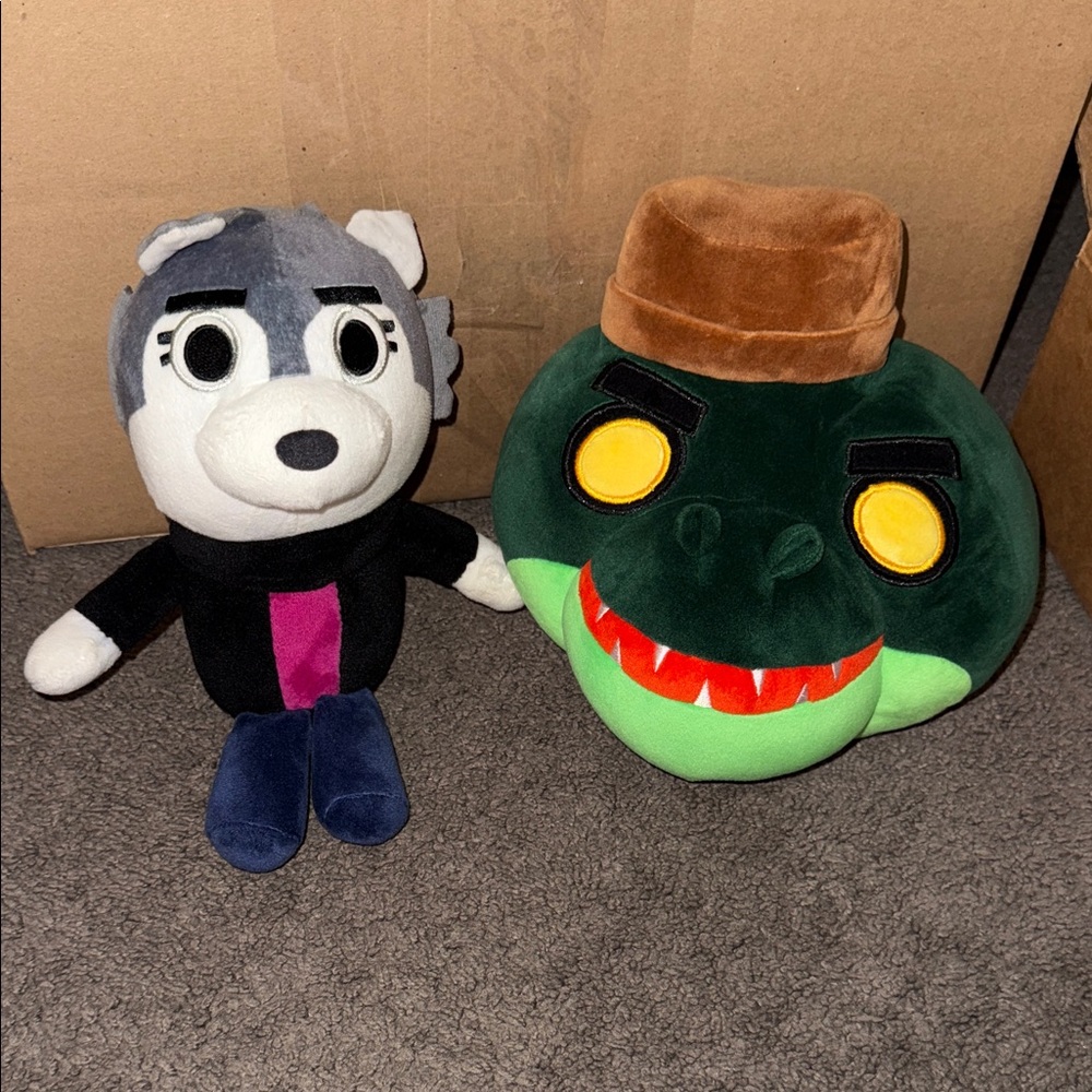 PIGGY Plush Toy Set with Dog and Dinosaur